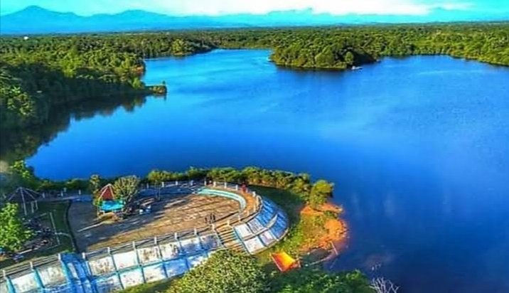 Danau Nibung 
