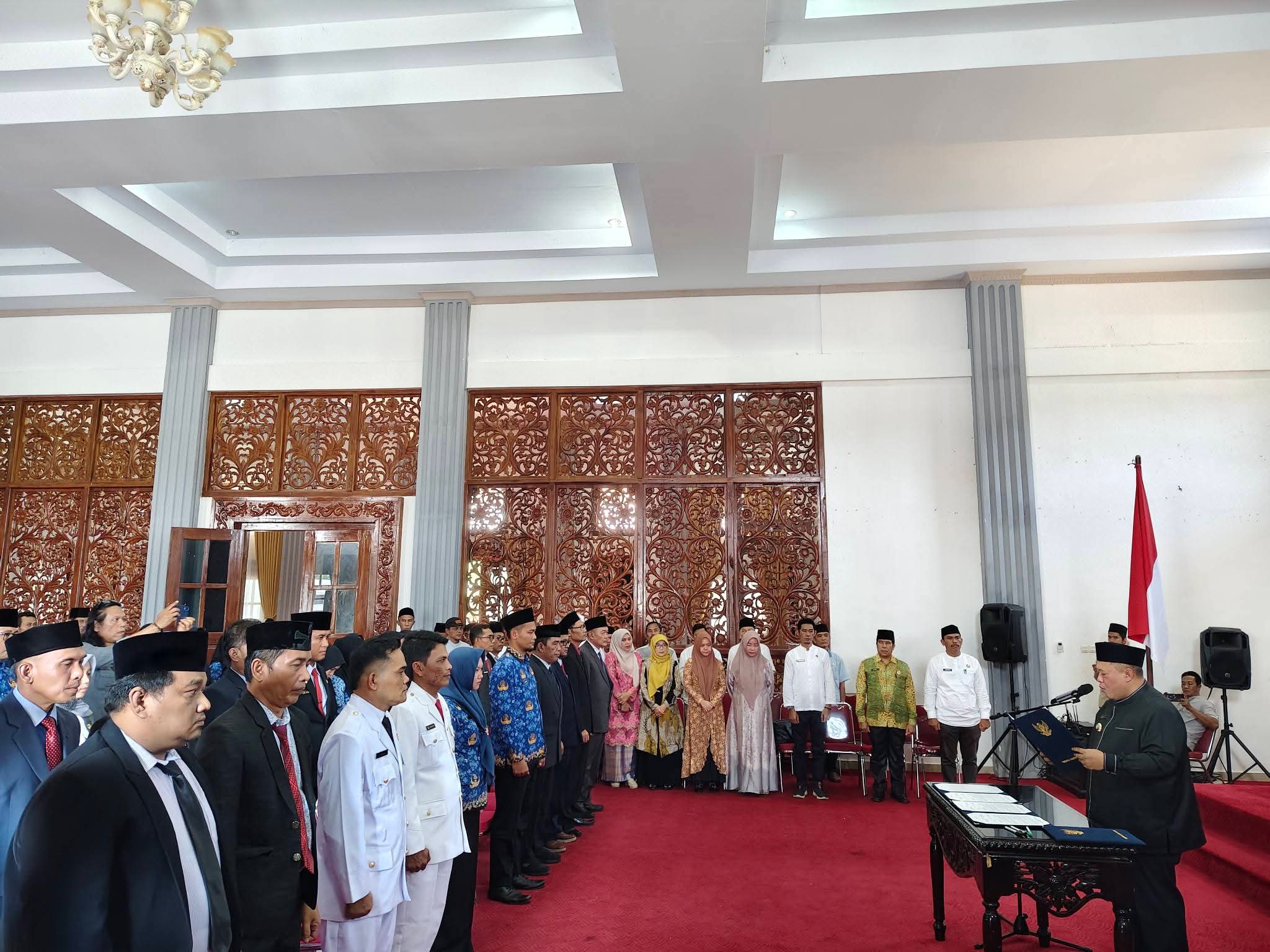 Bupati Mukomuko Lantik 80 Pejabat di Lingkungan Pemerintah Kabupaten Mukomuko
