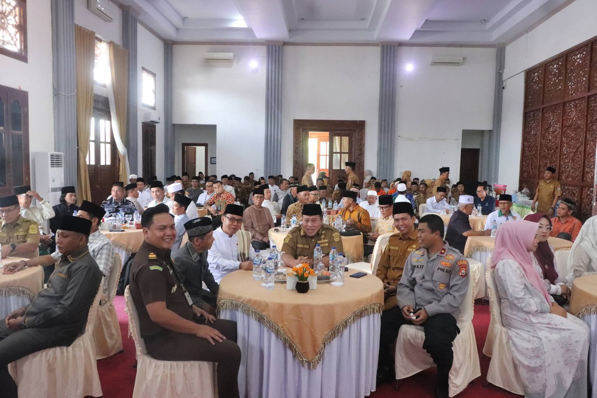 Perkuat Silaturahmi, Bupati Mukomuko Gelar Halalbihalal Idulfitri 1447 H di Balai Daerah