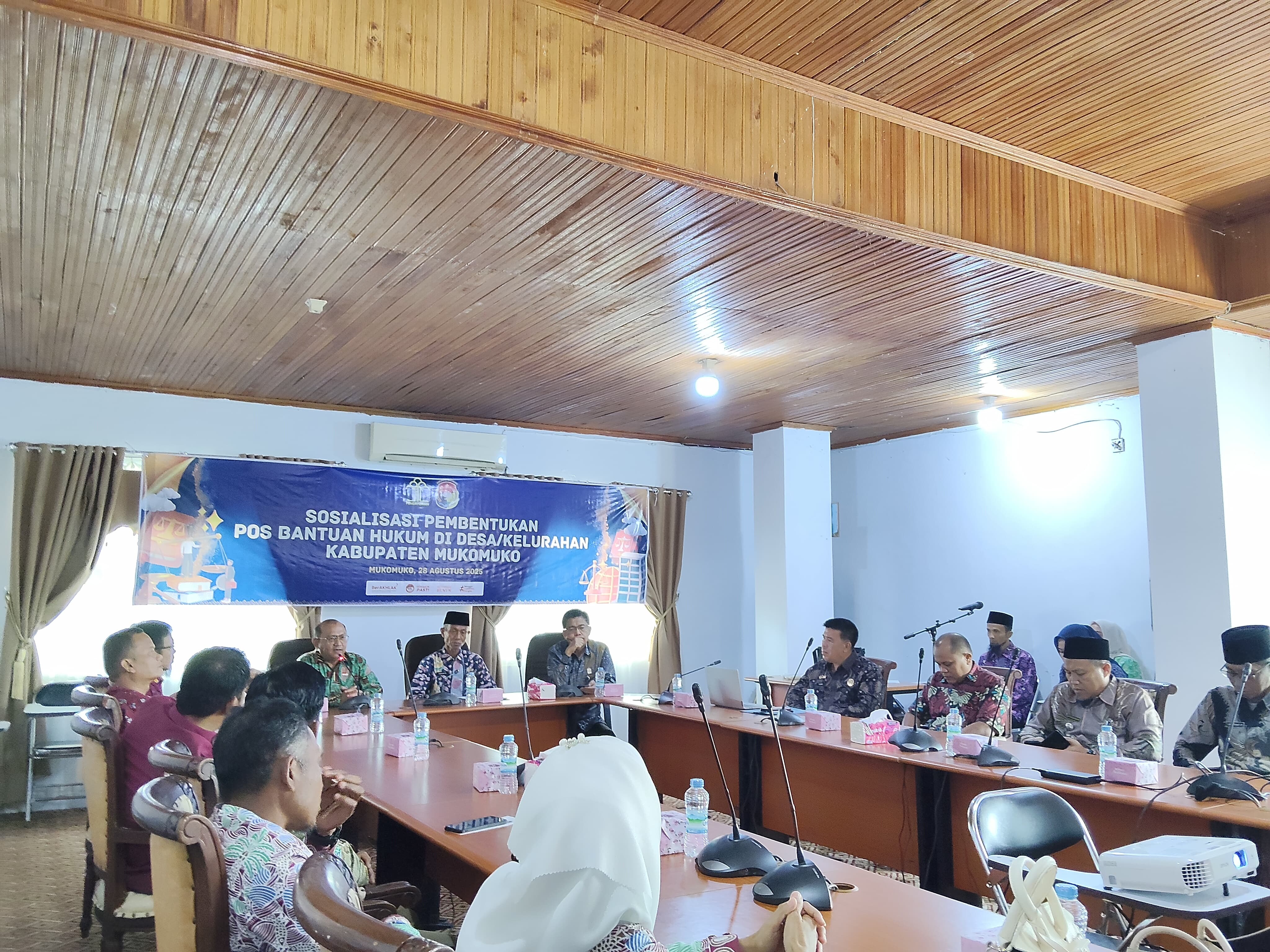 Pembentukan Posbankum Di Desa dan Kelurahan, Kemenkum Ham Gelar Sosialisasi di Mukomuko 