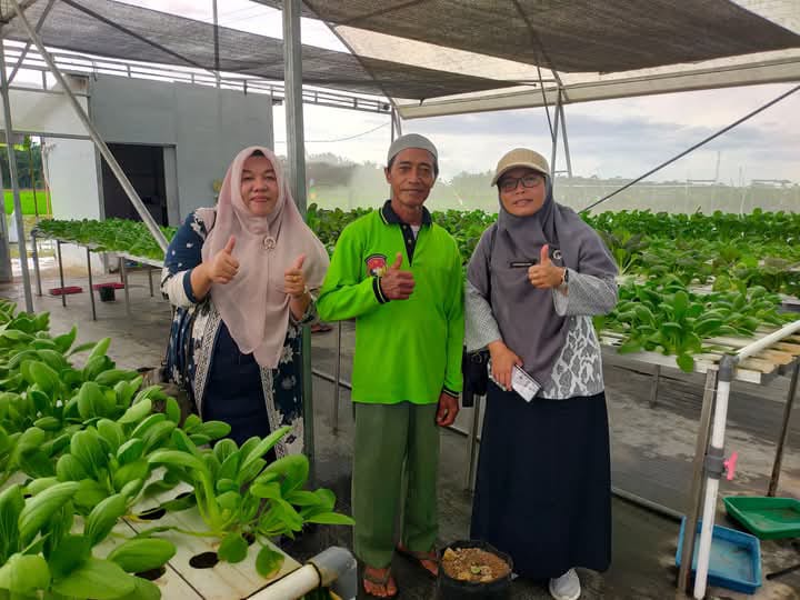 Pemkab Mukomuko Apresiasi Perkembangan Green House Sumber Makmur sebagai Model Pertanian Modern
