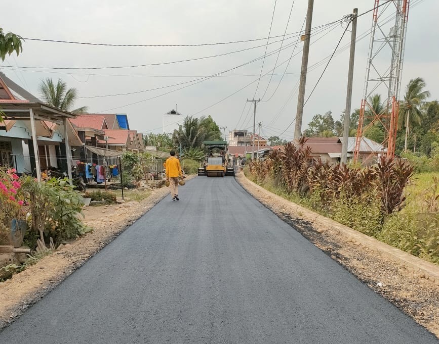 Pembangunan Jalan Hotmix Gunakan DAU di Mukomuko Selesai 
