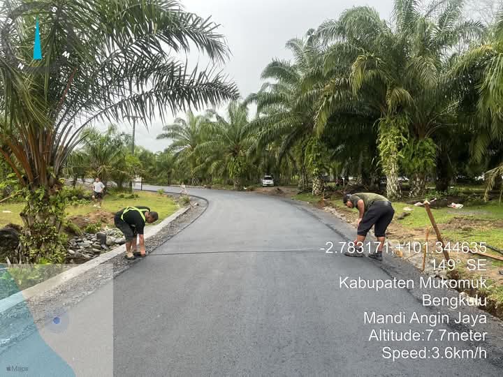  Pembangunan Jalan Hotmix Di Desa Mandi Angin Jaya Selesai 