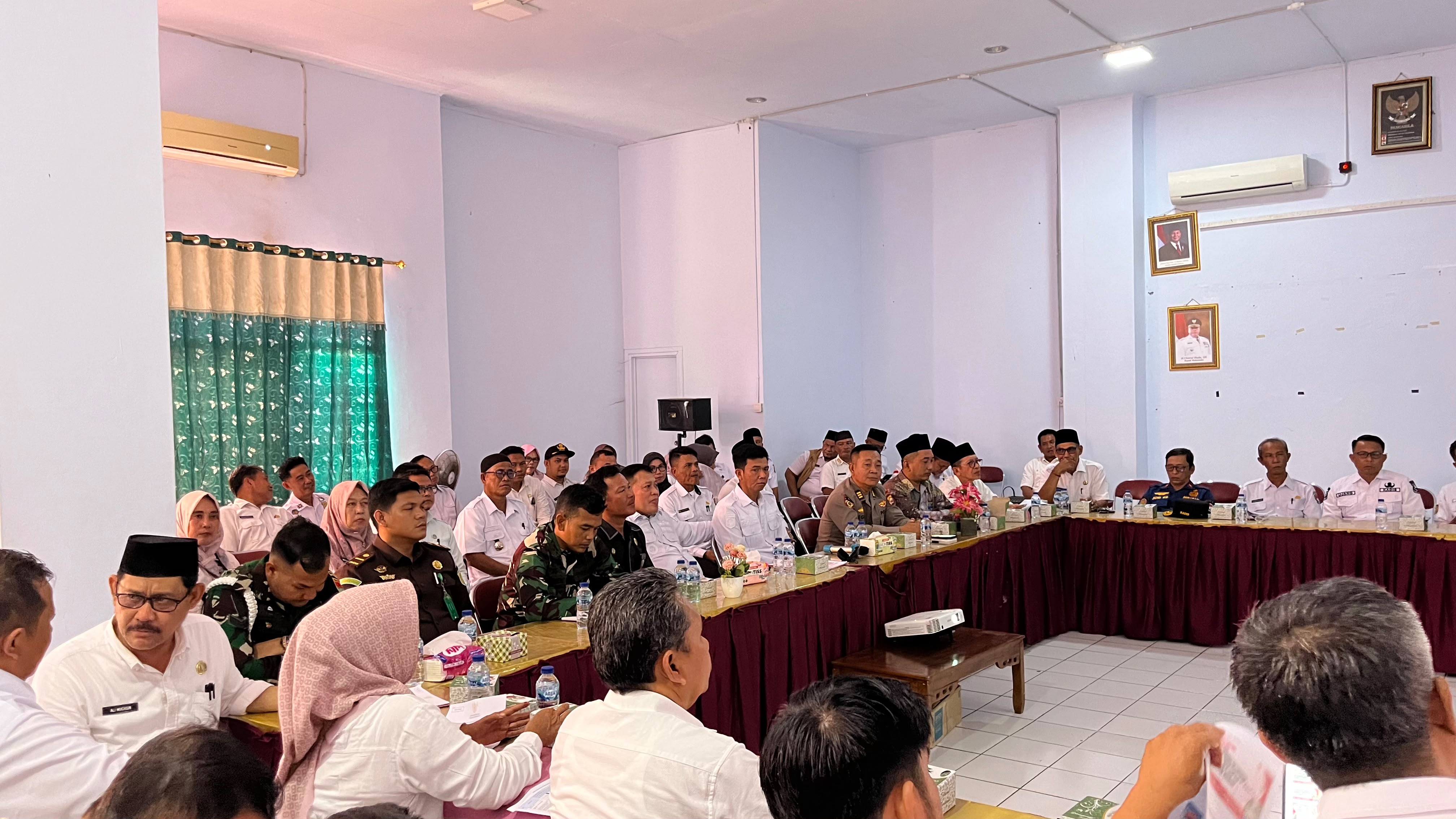 Selama Bulan Agustus, Pemkab Mukomuko Imbau Masyarakat Pasang Bendera Merah Putih 