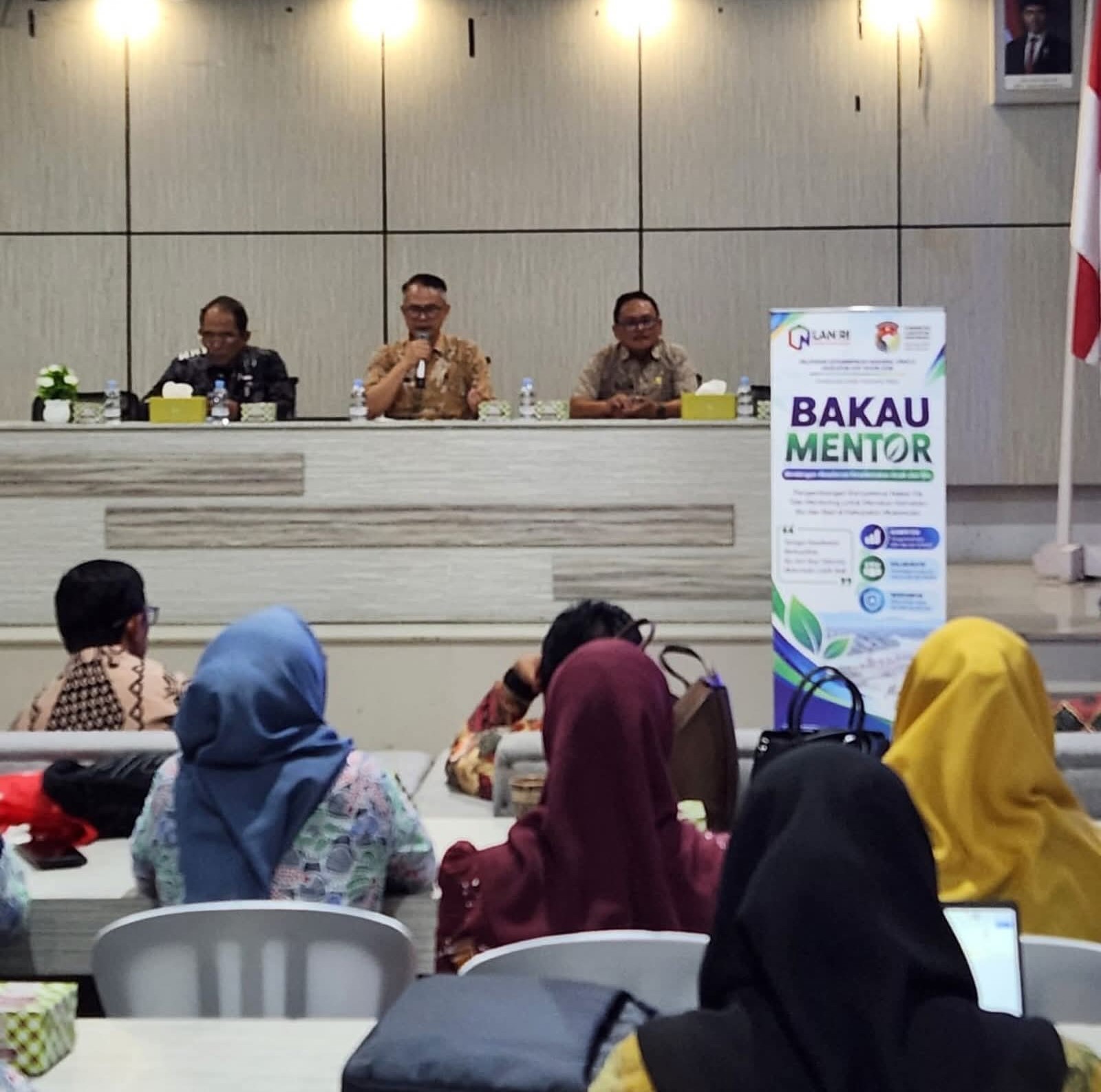 Dinkes Mukomuko Gelar Sosialisasi  Bimbingan Akselerasi Keselamatan Ibu Dan Anak Bagi Nakes