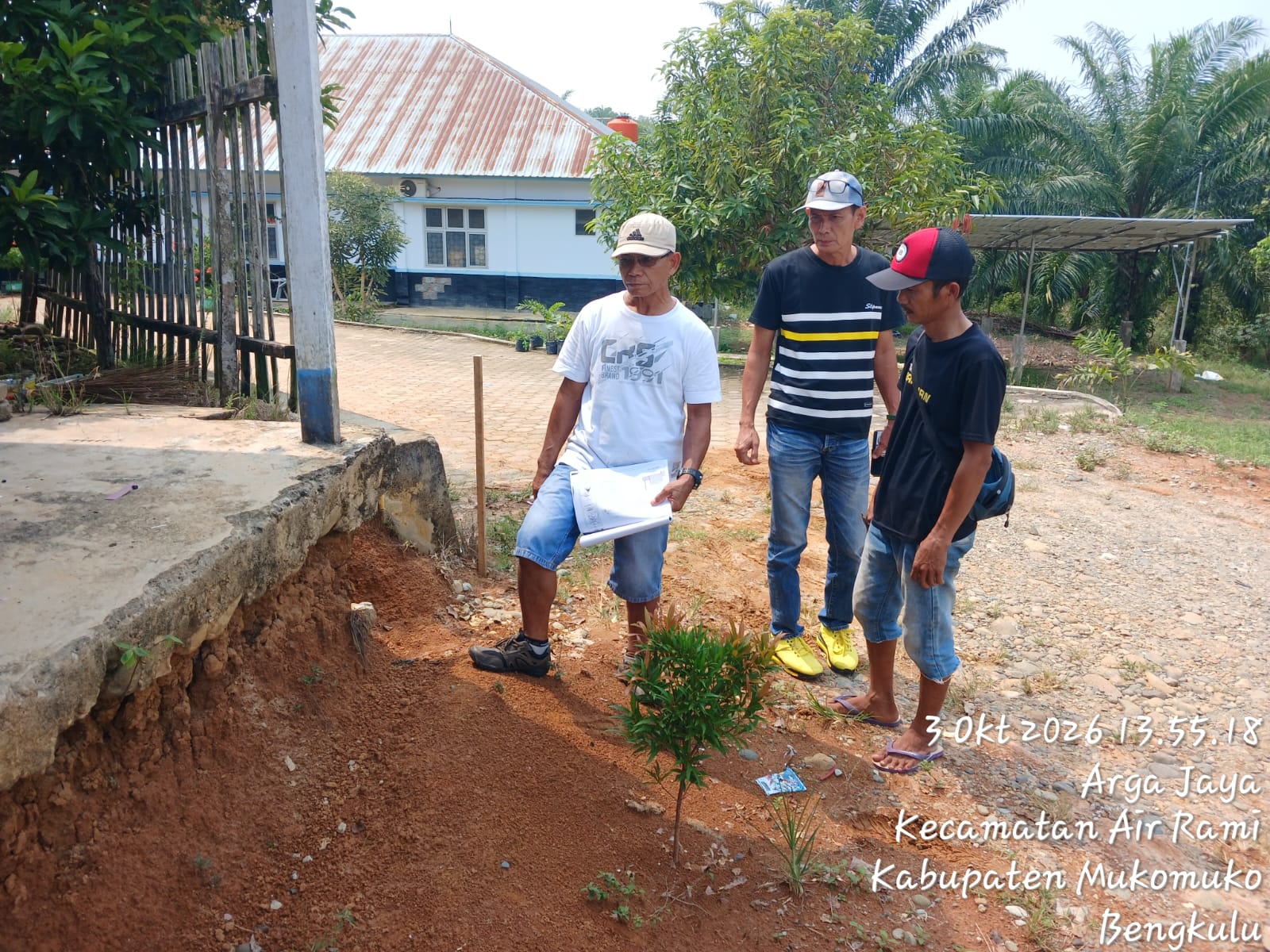 Tiga Puskesmas di Mukomuko Dapat Pembangunan Paving Blok dan Pagar 